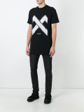 cross print T-shirt