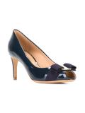 Pola pumps