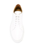 lace up trainers 