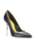 pointed toe pumps