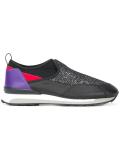 slip-on sneakers 