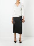 collarless V-neck jumper
