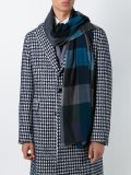 checked frayed hem scarf