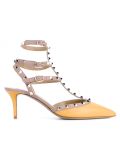 'Rockstud'高跟鞋