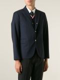 三扣西装夹克