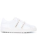 'Rockstud'板鞋