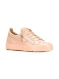 'Nicki' sneakers