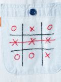 'Noughts and crosses'衬衫