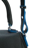 flap closure medium tote