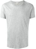 plain T-shirt 
