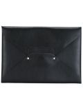 'Rockstud' clutch