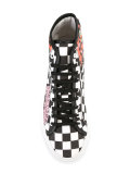 patterned checkered hit-tops