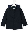 buttoned coat 