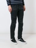 distressed skinny jeans 