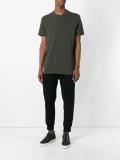 round double neckline T-shirt