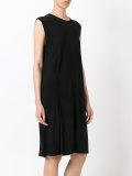 sleeveless dress