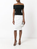 plain fitted skirt