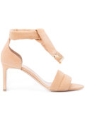 Ziggy sandal