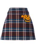 checked skirt 