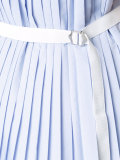 back pleated blouse 