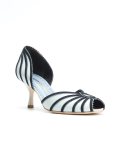 panelled pumps