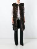 'Malvai' sleeveless fur coat