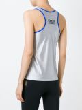 'Racerback'运动坦克背心