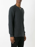 buttoned neck longsleeved T-shirt