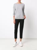 round neck jumper