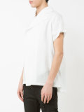 broad lapel shortsleeved shirt
