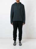 'Layer'连帽衫