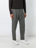 pleated tapered trousers