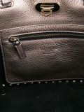 'Rockstud'小号梯形手提包