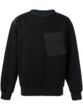 front pocket sweatshirt 