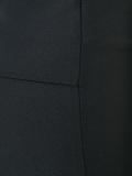 slim-fit trousers 