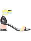 Memphis sandals