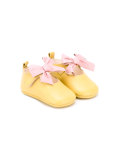 'Heritage Poussin' bow shoes