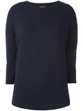 three-quarters sleeve T-shirt