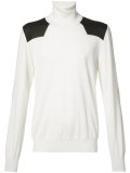 shoulder panel lightweight jumper