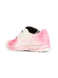 spray paint running sneakers