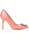 Hangisi pumps