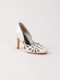 high-heel pumps
