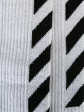 logo条纹袜