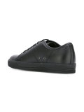 toe cap sneakers