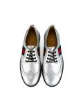 Web brogues