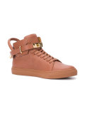 lock detail hi-tops