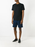plain T-shirt 