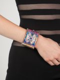 hologram cuff