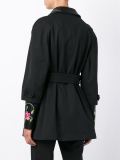 花卉刺绣束腰带外套
