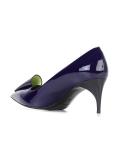 pointed toe pumps